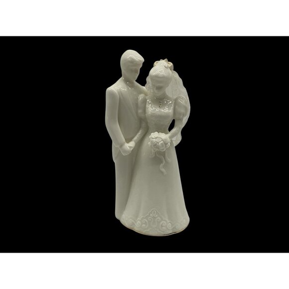 San Francisco Music Box Company Vintage Musical Bride & Groom Porcelain Collecti - Picture 2 of 15